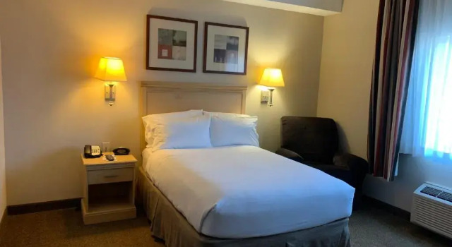 Двухместная студия Candlewood Suites Wilson by IHG