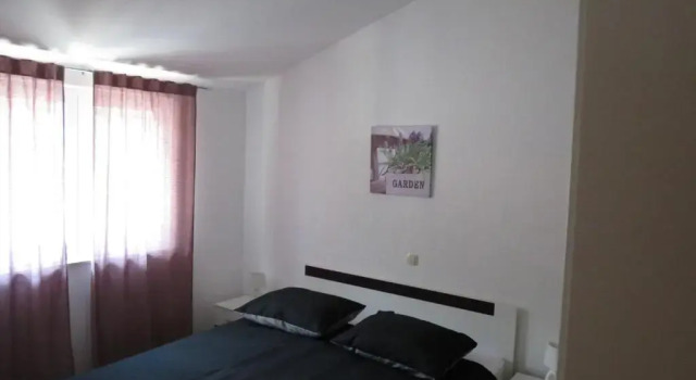 Apartments Ljubičić, Забронировать Апартаменты/квартира Отели Подстраны с парковкой, рядом с Туристический центр Подстраны, Парковка