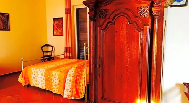 B&B Real La Favorita, Prenota Bed & breakfast Hotel a Ercolano con parcheggio, Parcheggio