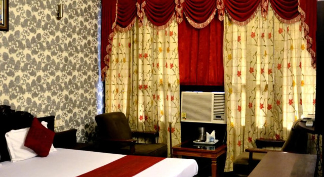 OYO Rooms Piccadily Chowk Sec 22 C Chandigarh