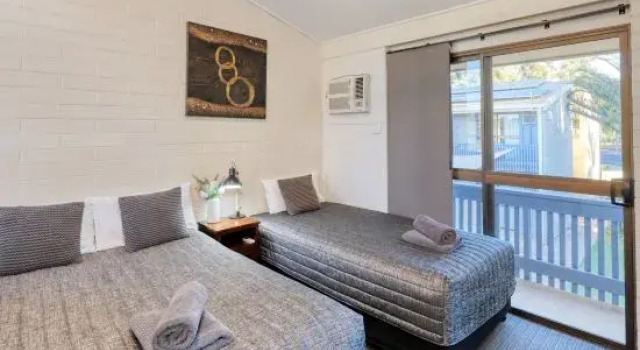 Номер Deluxe Emerald Gardens Motel & Apartments