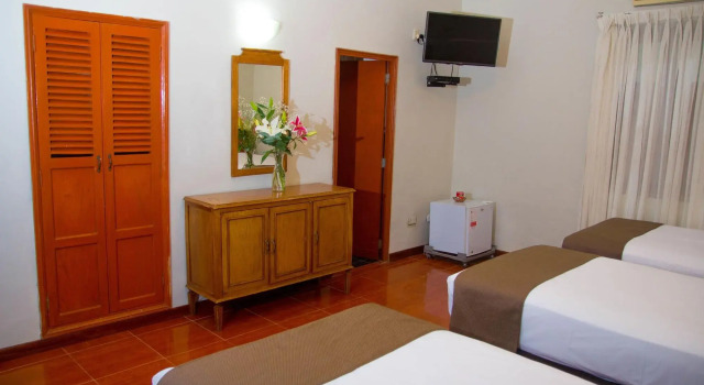 DM Hoteles Mossone Ica
