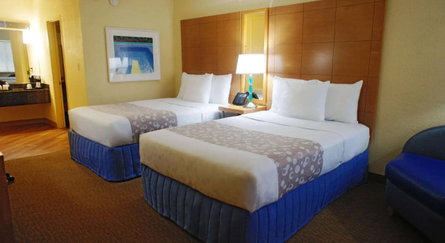 Четырёхместный номер Standard La Quinta Inn by Wyndham Ft. Lauderdale Northeast