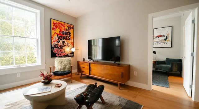 Апартаменты Luxury Western 1924 Luxury Lofts