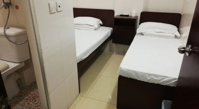 Номер Standard China Guest House