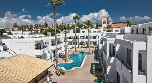 Люкс Superior Anthea Hotel Apartments