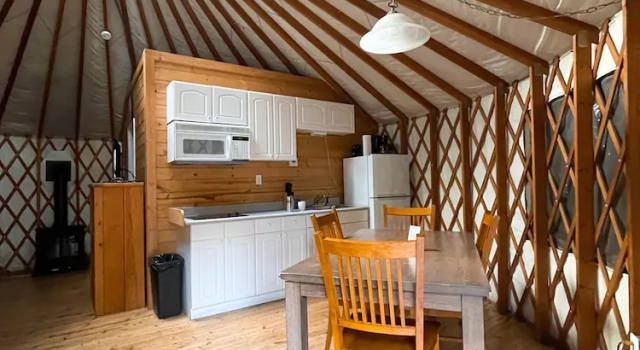 Тент Yosemite Lakes RV Resort