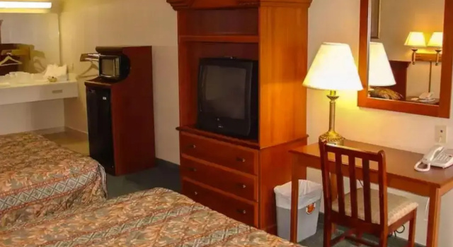 Четырёхместный номер Deluxe Country Inn Banning