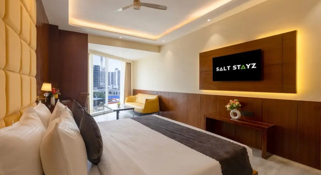 Двухместный люкс Luxury с балконом Saltstayz Premier - Manesar & Sector 86