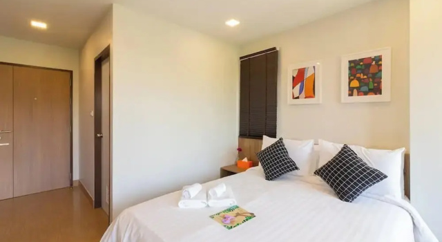 Номер Standard с балконом Casaluxe Hotel and Resident