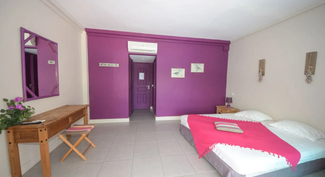 La Dunette Hotel Restaurant, Đặt Khách sạn Khách sạn trung tâm Sainte-Anne, khách sạn trung tâm Sainte-Anne