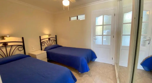 Апартаменты с видом на внутренний двор Ocean view apartments Las Flores I