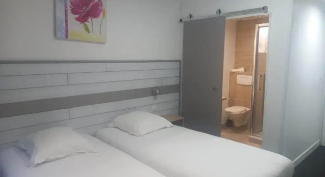 Двухместный номер Standard Hotel - Restaurant Le Clos des Cedres