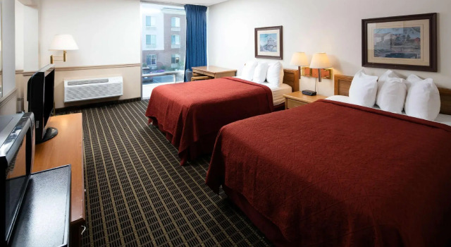 Четырёхместный люкс Red Lion Hotel Ellensburg