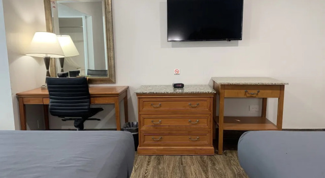 Номер Standard Days Inn by Wyndham Sulphur Springs