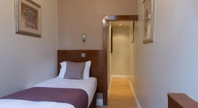 Одноместный номер Garden View Hotel