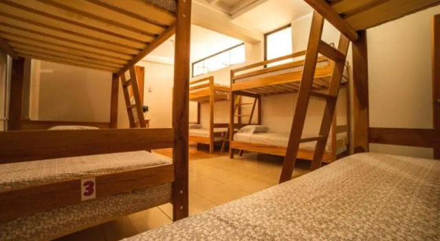 Кровать в общем номере El Mural Backpackers