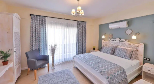 Impressive Luxurious Villa With Refreshing Private Pool in Kas Antalya, Забронировать Вилла Каш провинция Анталья