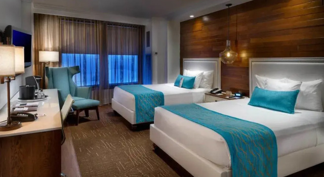 The Brook at Turning Stone Resort Casino, Varaa Lomakeskus Hotellit New York State uima-altaalla, Uima-allas