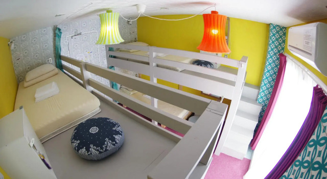 Кровать в общем номере (женский номер) Ten to Sen Guesthouse