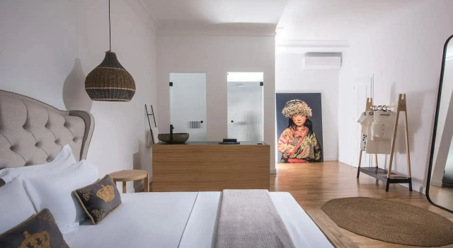 Полулюкс с балконом Sunvillage Malia Suites