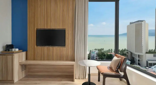 Двухместный номер Superior с видом на город Four Points by Sheraton Nha Trang