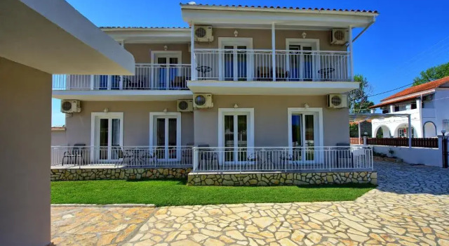 Sidari Beach Villa by MediterraneanVillas