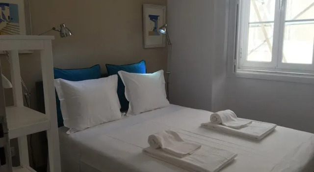 Poiais Lisbon Luxury Apartment, Забронировать Апартаменты/квартира Мизерикорди Лиссабон, рядом с Станция метро Рестаурадореш
