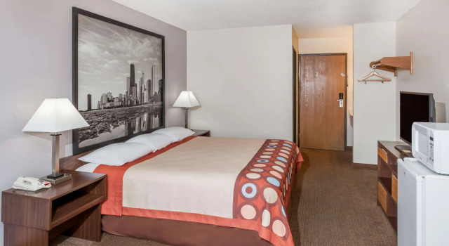 Super 8 by Wyndham Pekin/Peoria Area, 预订 酒店 Pekin Heights 伊利诺伊州