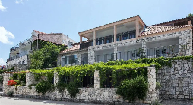 Guest House Busurelo