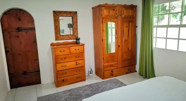 Коттедж Lornas Cottage