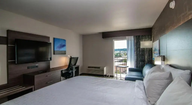 Номер Standard с красивым видом из окна Holiday Inn Express Spokane-Downtown by IHG