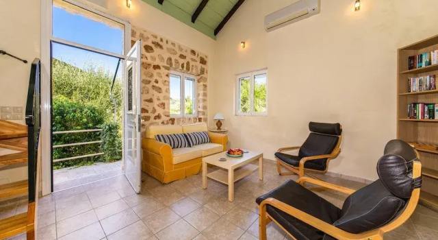 Arethusa Cottage in Vathy, Забронировать Дом для отпуска Отели периферии Ионических островов с парковкой, Парковка