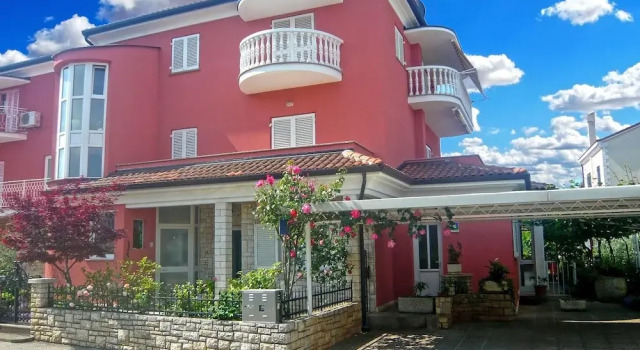 Apartment 356