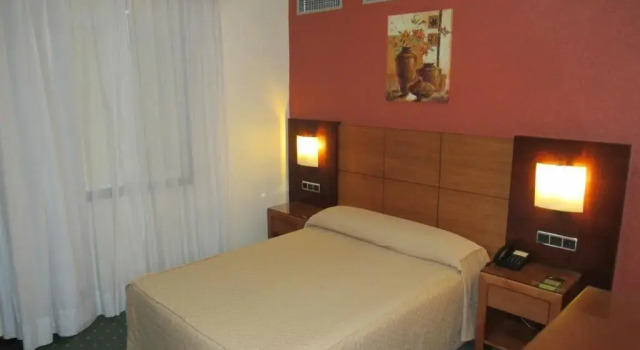 Одноместный номер Standard Hotel Virgen del Camino Pontevedra