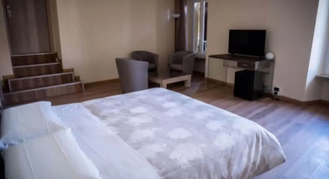 Люкс Hotel Lonatino