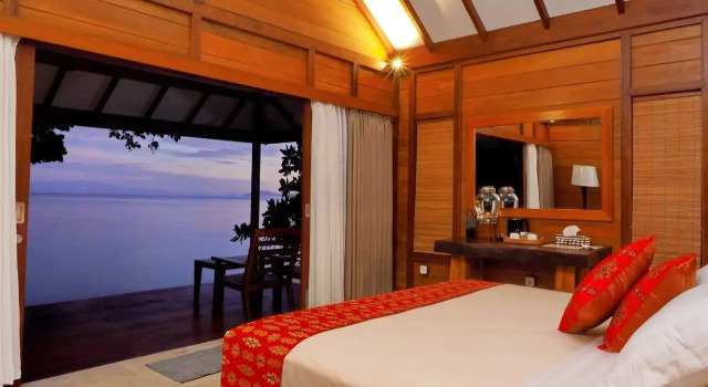 Номер Standard с видом на воду Waiwo Dive Resort Raja Ampat