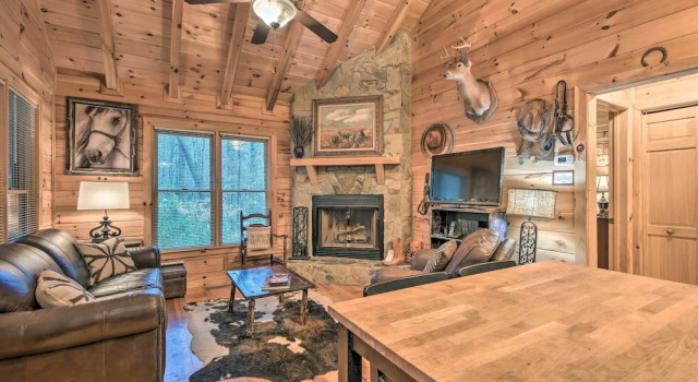 Cherry Log Cabin: 10 Min to Ellijay/blue Ridge!, Reserva ahora Hotel Blue Ridge 