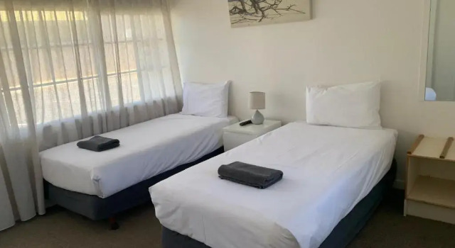 Семейный люкс с 2 комнатами Guichen Bay Motel