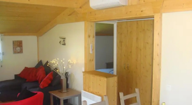 Le Papillon, Book Hotel Pons Charente-Maritime