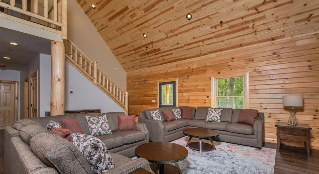 CJs Mountain Lodge, Buchen Sie Ferienhaus Hotels in Maryland mit Parkplatz, Parkplätze