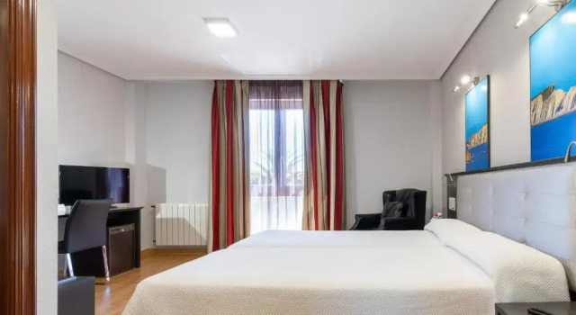Двухместный номер Standard Chateau La Roca