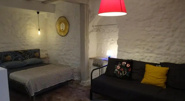 Апартаменты Appartement spacieux avec une vue sur Tours ( 38m²) -Gite de Bellevue