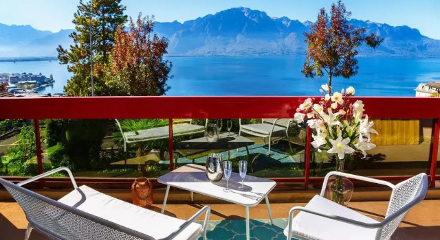 Апартаменты Studio with Lake View