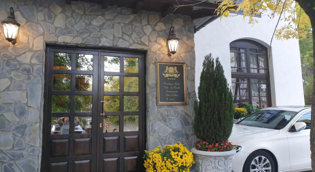 Hotel boutique Vila LaKastel, Забронировать Бутик-отель Бизнес-отели Синая, рядом с Подъемник Синая - Кота 1400, 4* 5*