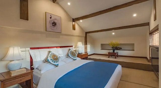 Люкс Floral Hotel Lijiang Qinyuan