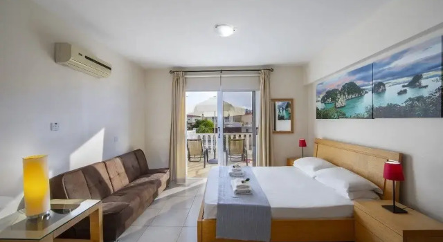 Ayia Napa Estelle Suite, Забронировать Отель Отели Айия-Напа с парковкой, Парковка