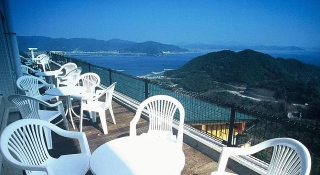 kokuminsyukusyatosa, Rezervovat Hotel Tosa Koči
