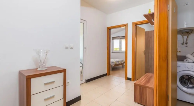 Amazing Apartment in Valbandon With Wifi and 2 Bedrooms, Prenota Appartamento Valbandon Istria