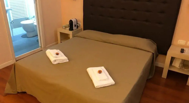 Elle Cavour Guest House, Book Pension Gæstehuse i Rom, Pension